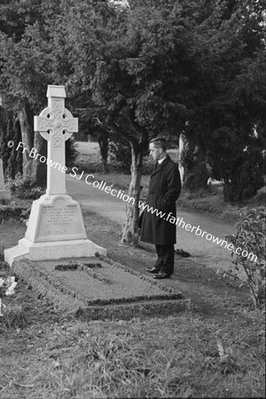 F.M.B.AT GRAVE OF W.F.B.